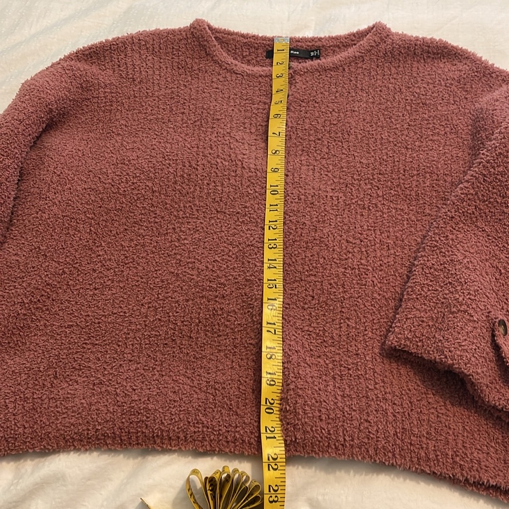 Doe & Rae Oversized Sweater - Picture 8 of 8